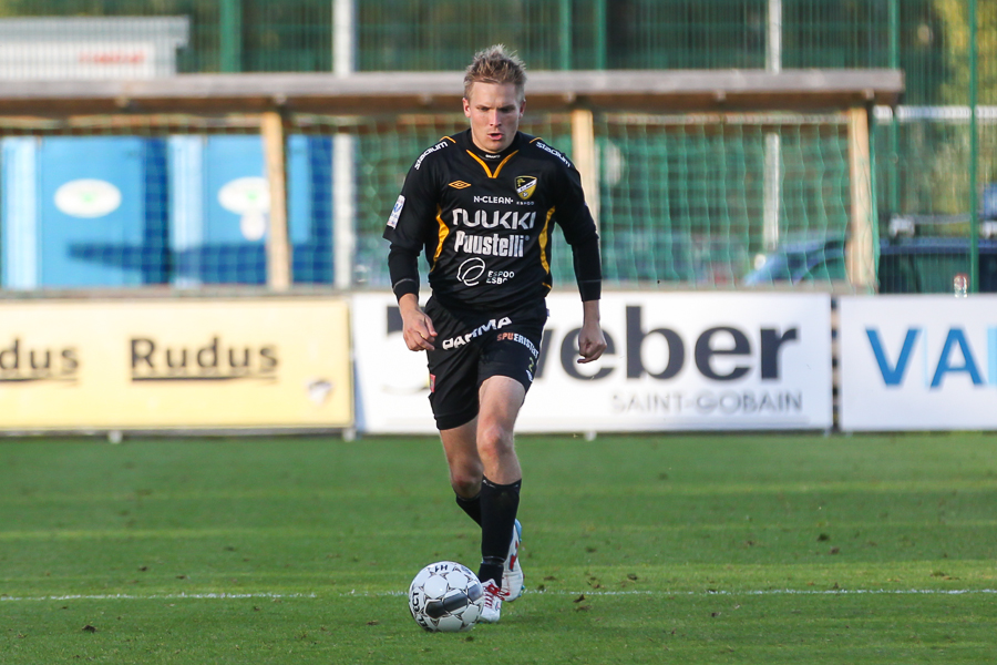 6.10.2013 - (FC Honka-KuPS)