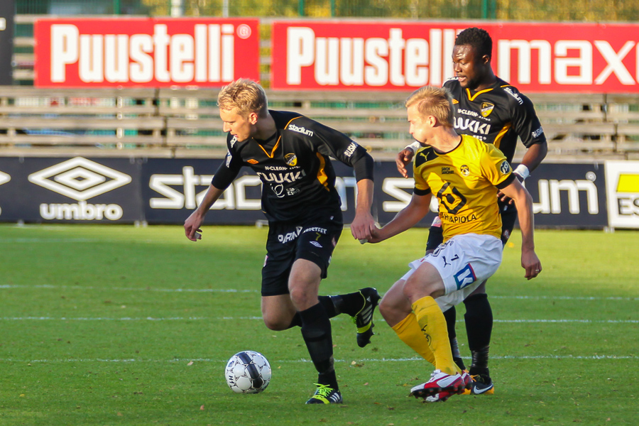 6.10.2013 - (FC Honka-KuPS)