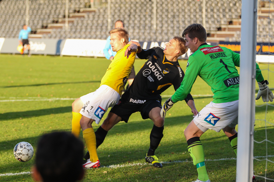 6.10.2013 - (FC Honka-KuPS)