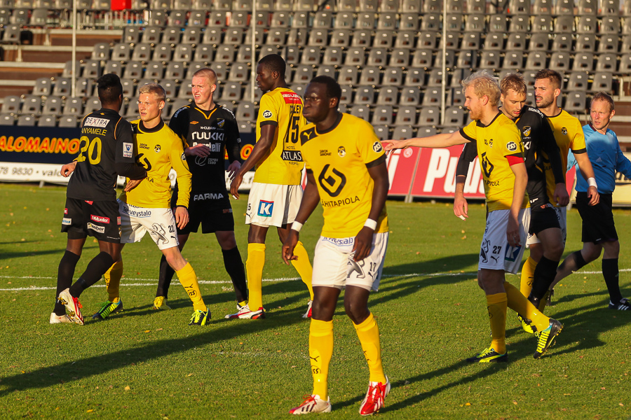 6.10.2013 - (FC Honka-KuPS)