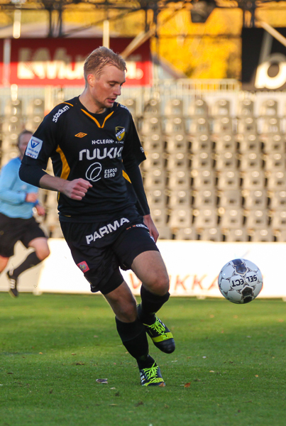 6.10.2013 - (FC Honka-KuPS)