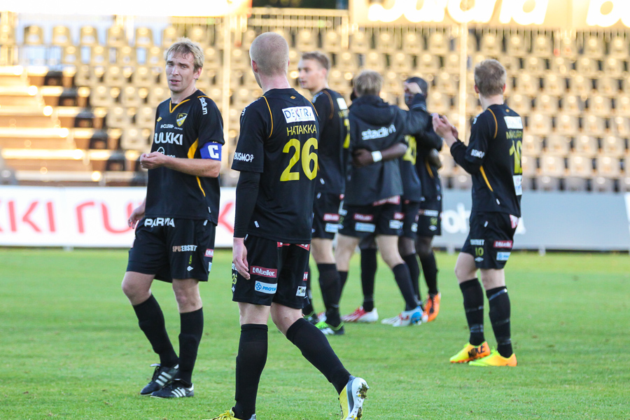 6.10.2013 - (FC Honka-KuPS)