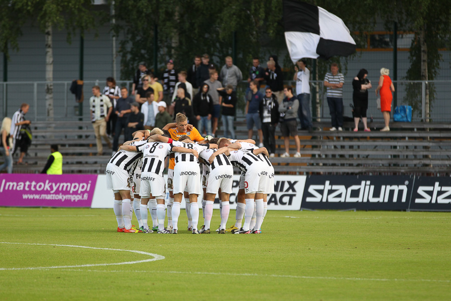 11.8.2013 - (FC Honka-TPS)