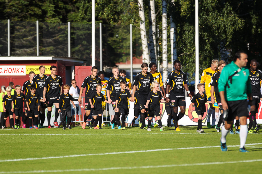 25.8.2013 - (FC Honka-VPS)