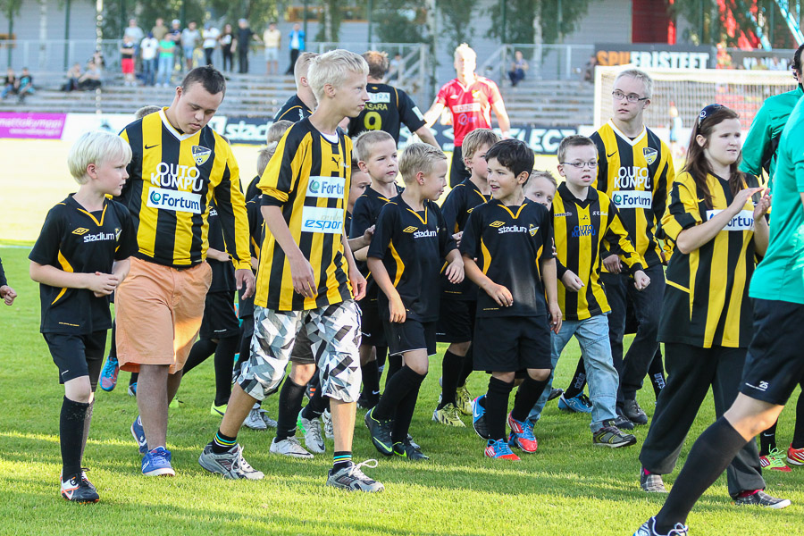 25.8.2013 - (FC Honka-VPS)