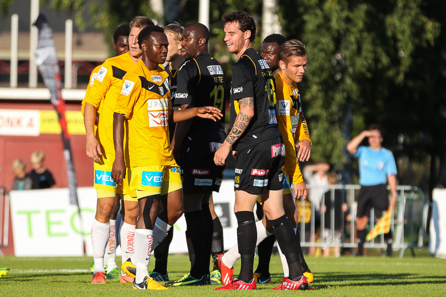 25.8.2013 - (FC Honka-VPS)