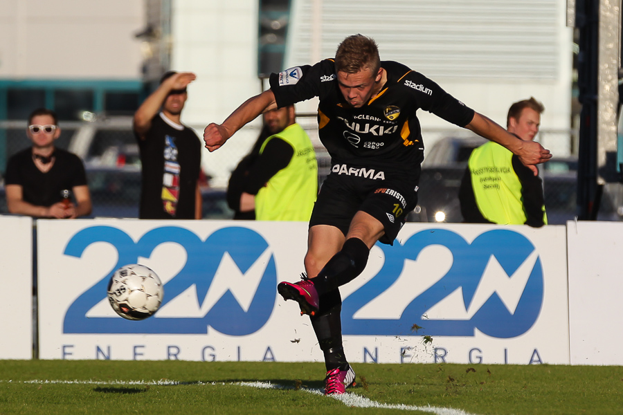 25.8.2013 - (FC Honka-VPS)