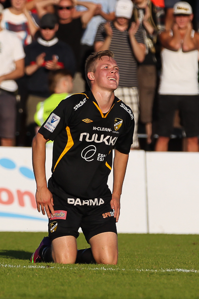 25.8.2013 - (FC Honka-VPS)