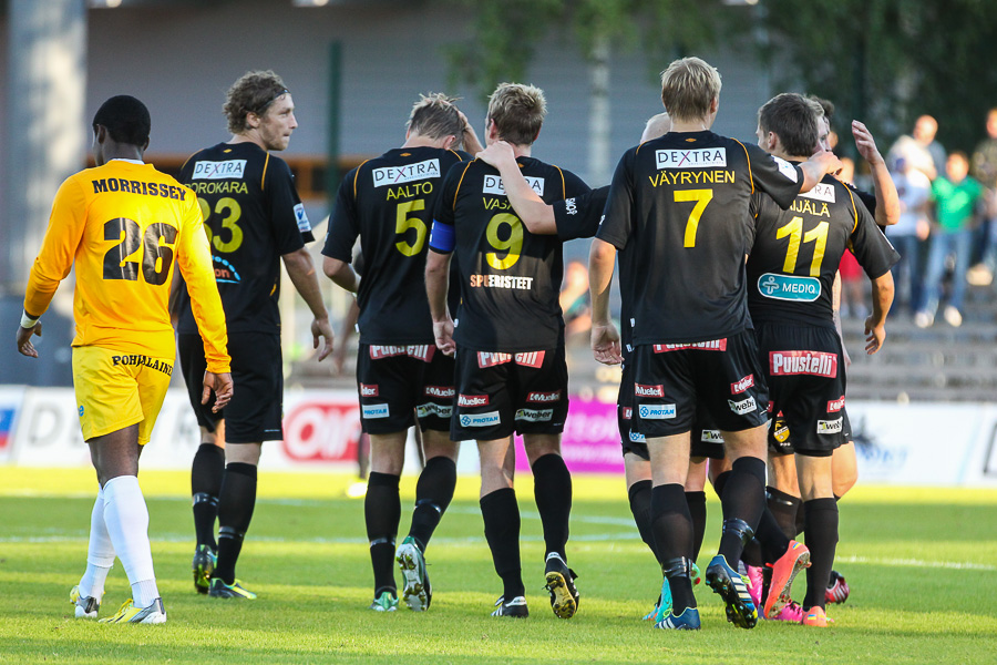 25.8.2013 - (FC Honka-VPS)