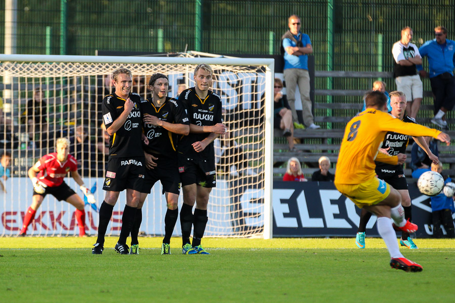 25.8.2013 - (FC Honka-VPS)