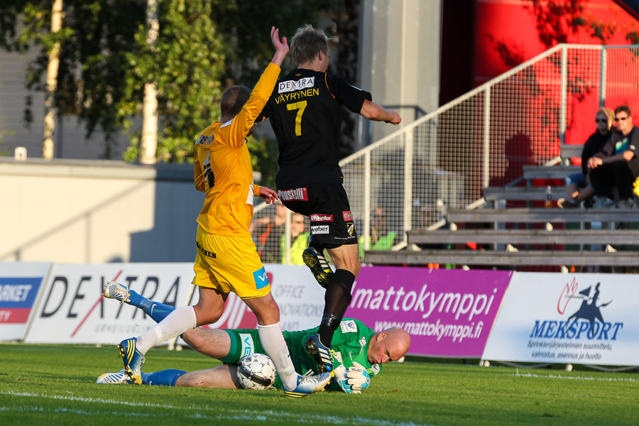 25.8.2013 - (FC Honka-VPS)