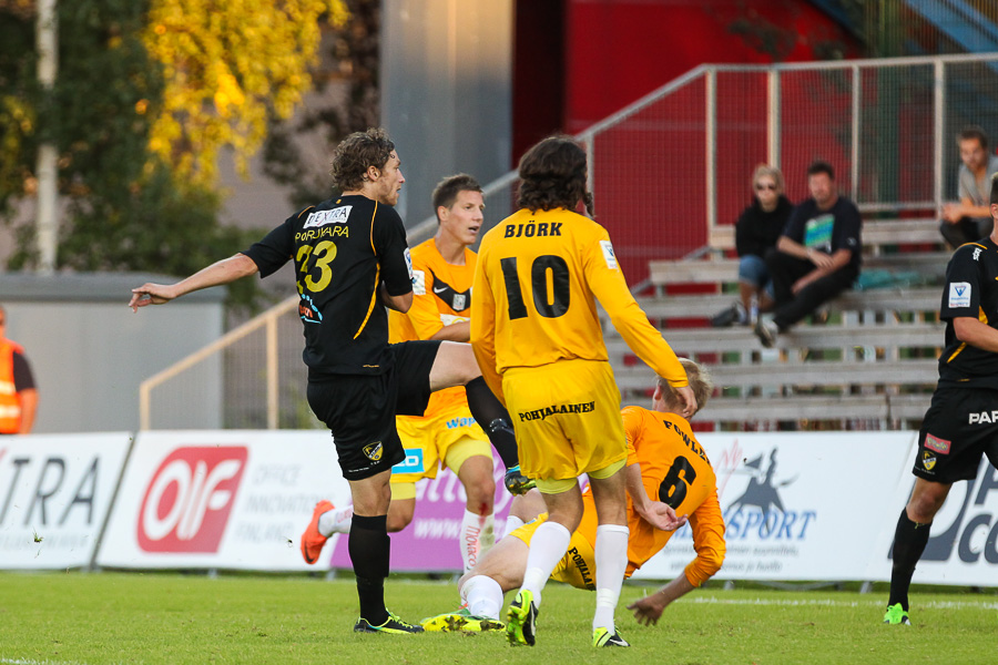 25.8.2013 - (FC Honka-VPS)