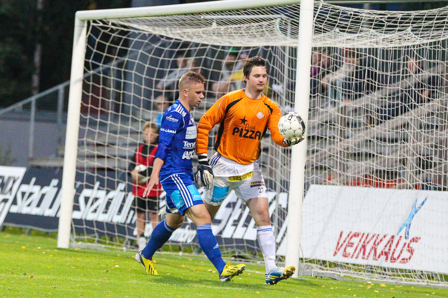 13.9.2013 - (FC Honka-RoPS)