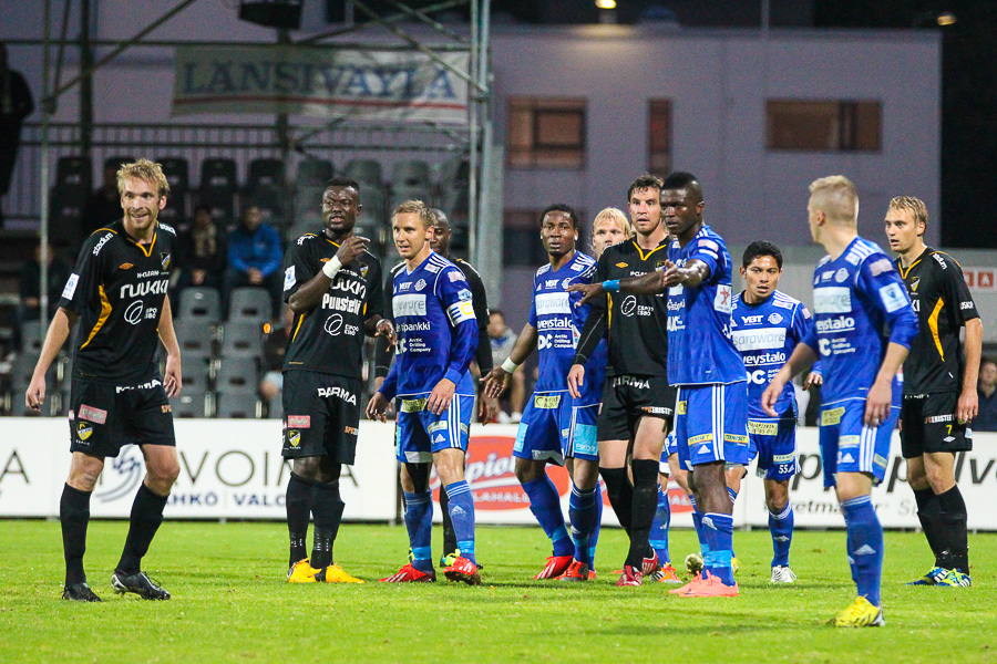 13.9.2013 - (FC Honka-RoPS)