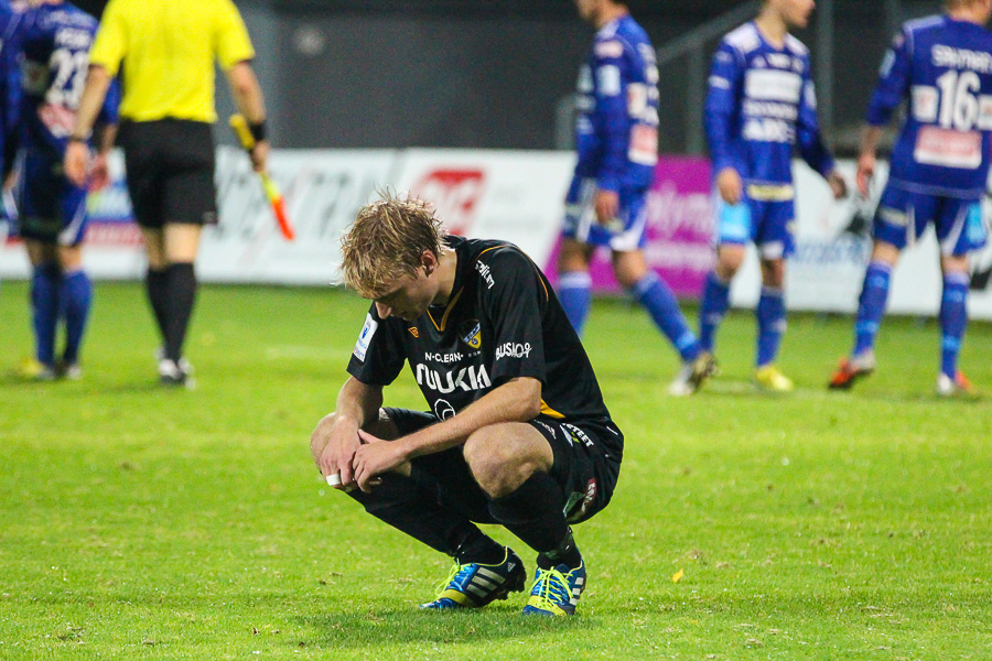 13.9.2013 - (FC Honka-RoPS)