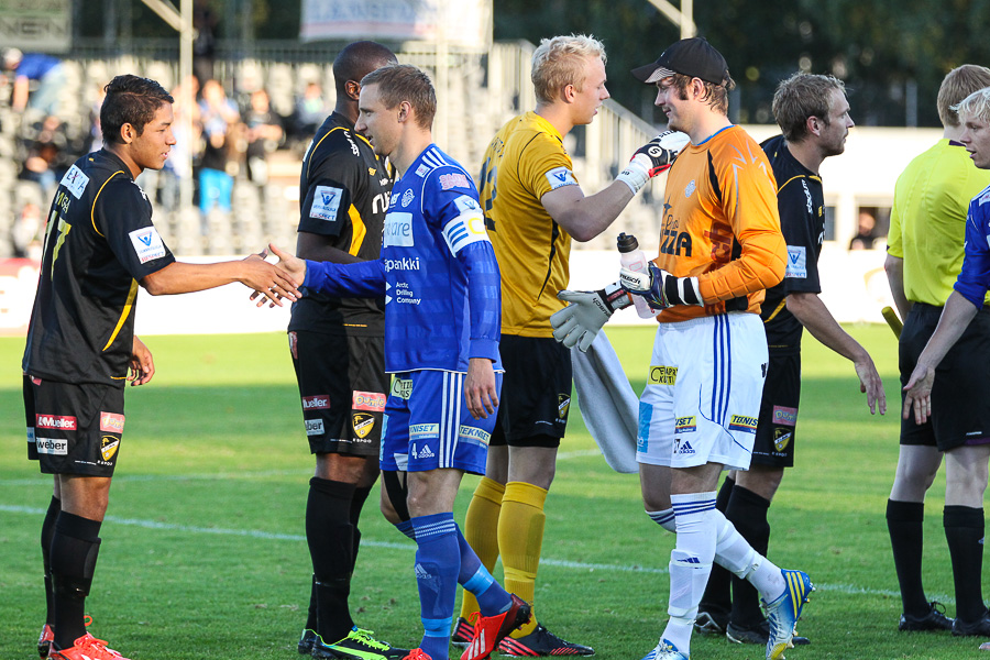 13.9.2013 - (FC Honka-RoPS)