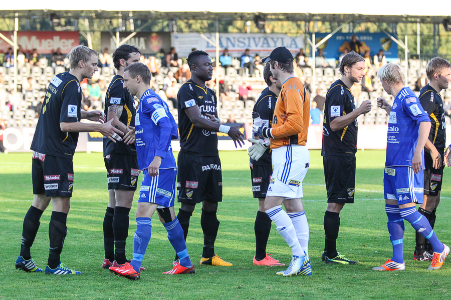 13.9.2013 - (FC Honka-RoPS)