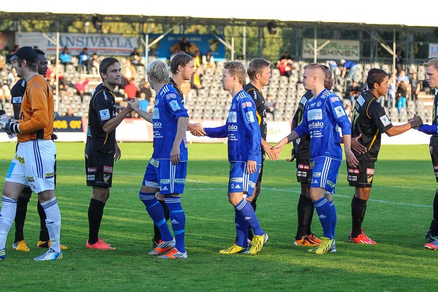 13.9.2013 - (FC Honka-RoPS)