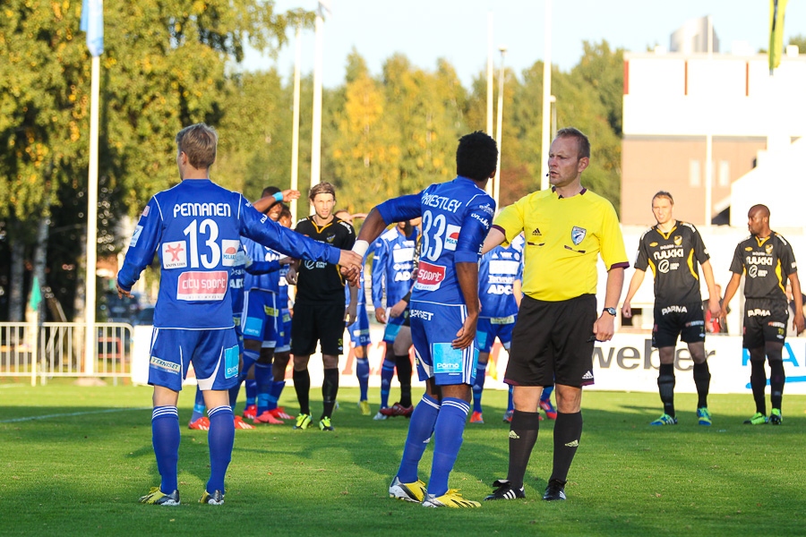 13.9.2013 - (FC Honka-RoPS)