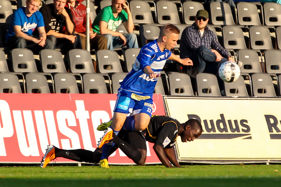 13.9.2013 - (FC Honka-RoPS)