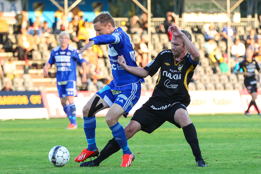 13.9.2013 - (FC Honka-RoPS)