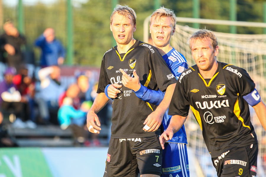 13.9.2013 - (FC Honka-RoPS)