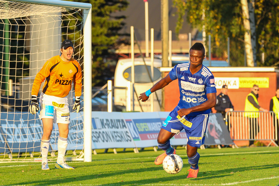 13.9.2013 - (FC Honka-RoPS)