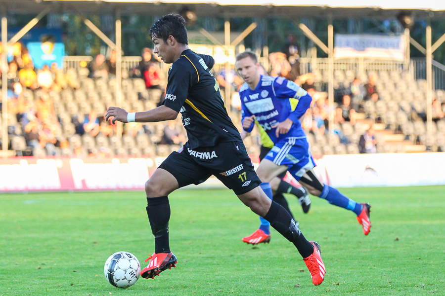 13.9.2013 - (FC Honka-RoPS)