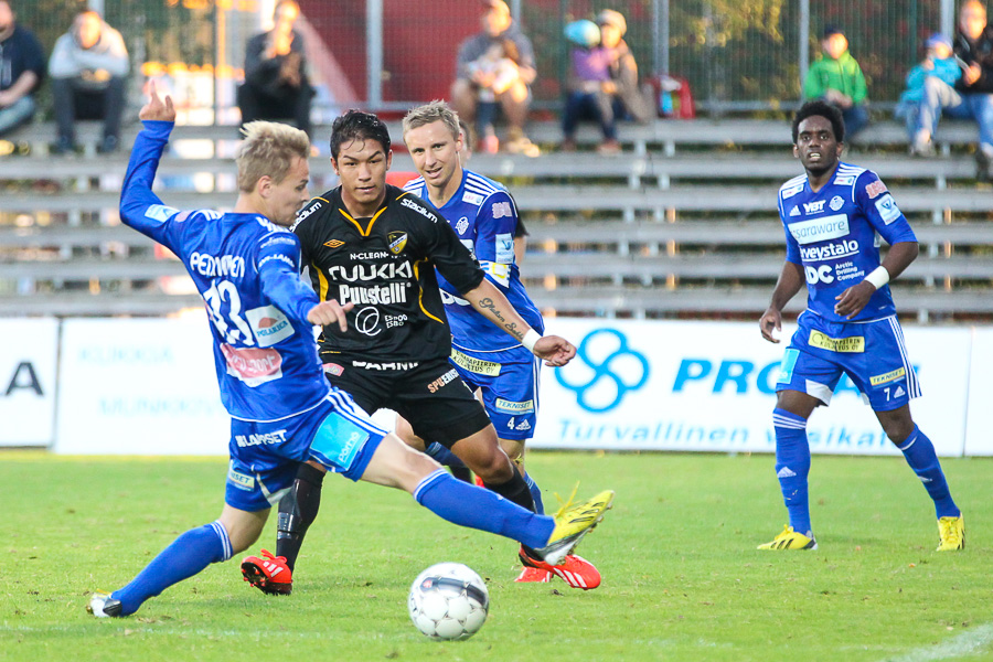 13.9.2013 - (FC Honka-RoPS)