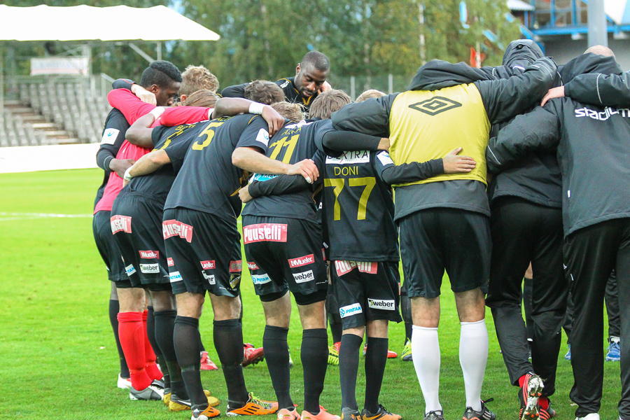 22.9.2013 - (FC Honka-JJK)