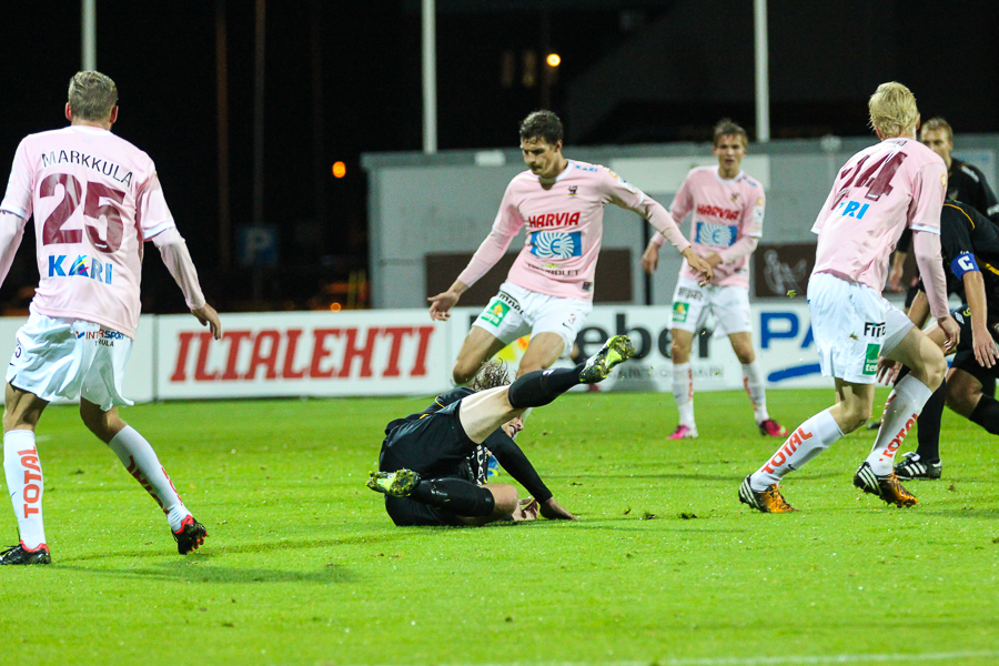 22.9.2013 - (FC Honka-JJK)