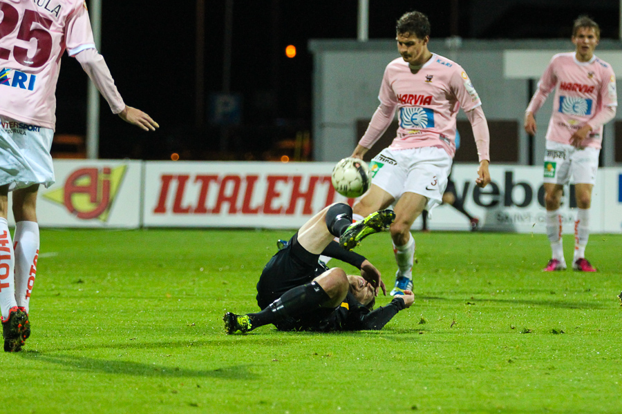 22.9.2013 - (FC Honka-JJK)