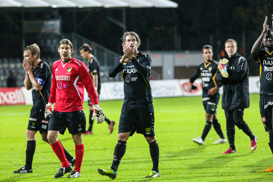 22.9.2013 - (FC Honka-JJK)