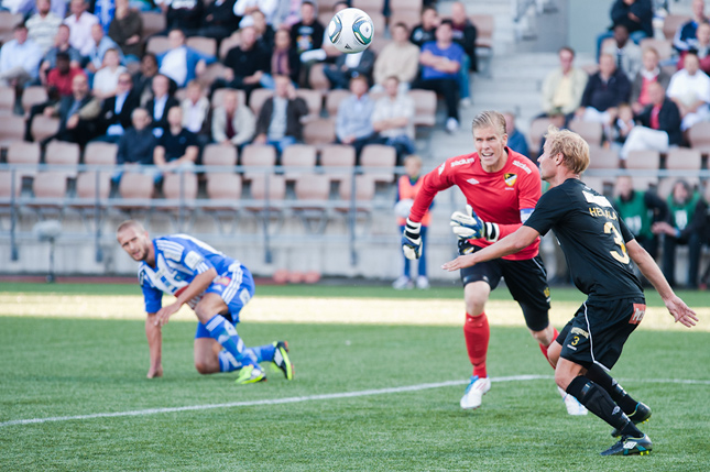 12.8.2011 - (HJK-FC Honka)