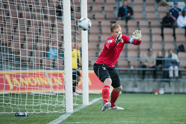 12.8.2011 - (HJK-FC Honka)