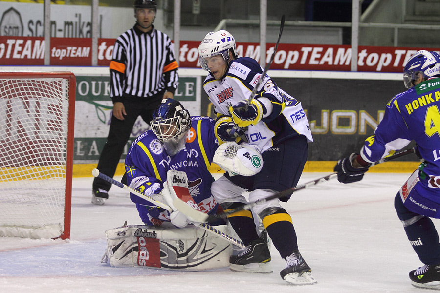 1.9.2011 - (Lukko-Blues)