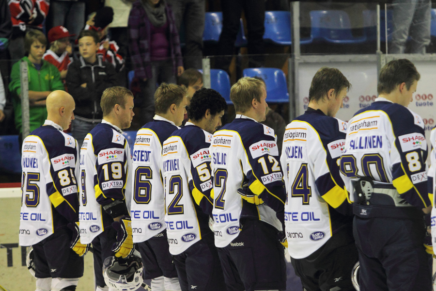 8.9.2011 - (Ässät-Blues)