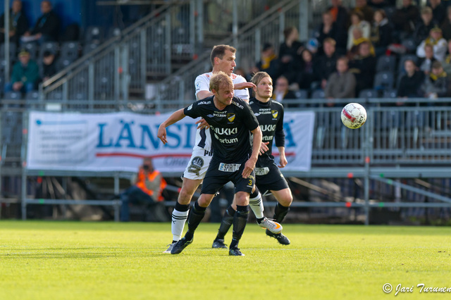 23.5.2011 - (FC Honka-TPS)