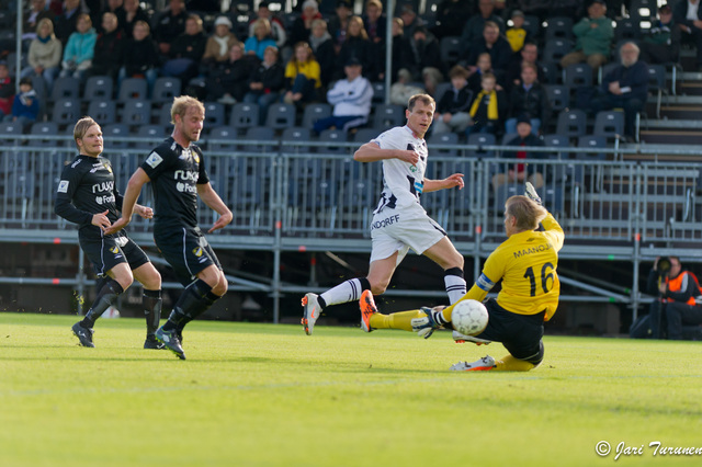 23.5.2011 - (FC Honka-TPS)
