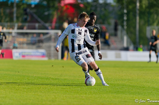 23.5.2011 - (FC Honka-TPS)