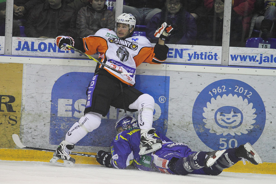 7.1.2012 - (Lukko-HPK)