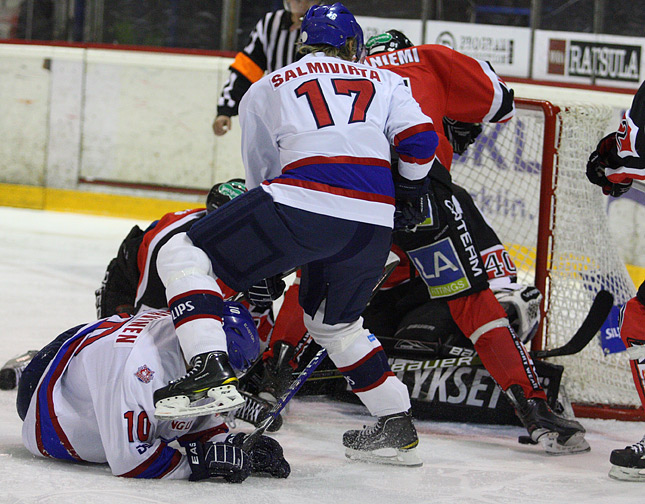 6.10.2010 - (Ässät A-HIFK A)