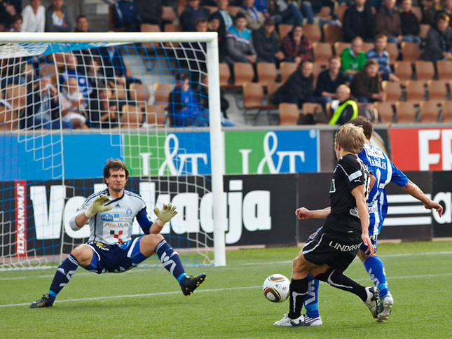 25.9.2010 - (HJK-TPS)