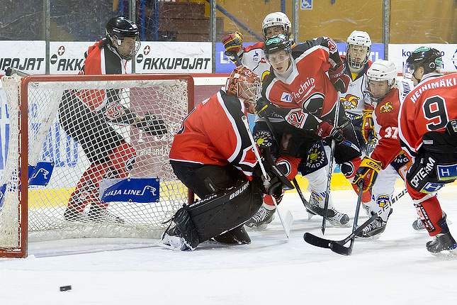 15.12.2010 - (Ässät A-Jokerit A)