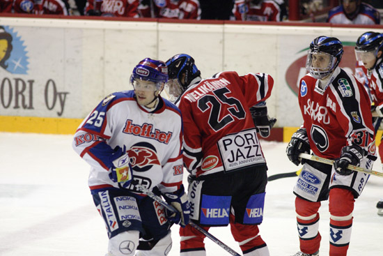 6.11.2004 - (Ässät-HIFK)