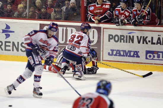 6.11.2004 - (Ässät-HIFK)