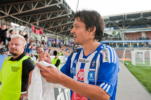 12.8.2011 - (HJK-FC Honka)