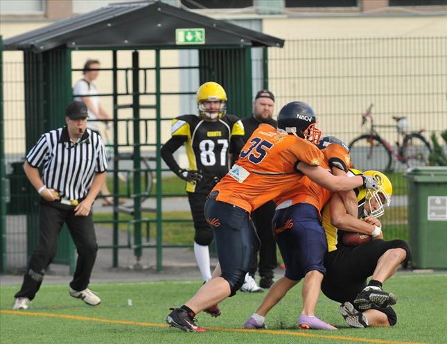 13.8.2011 - (Bears-East City Giants)