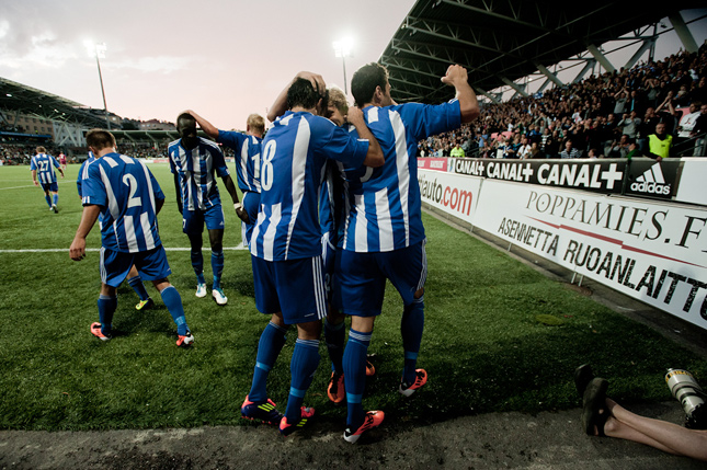 18.8.2011 - (HJK-Schalke 04)