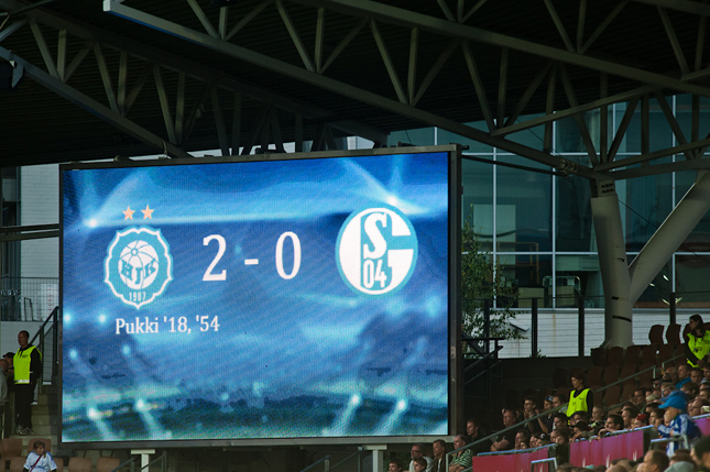 18.8.2011 - (HJK-Schalke 04)